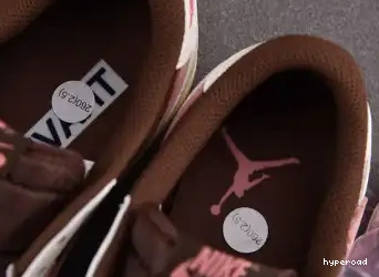 Hyperoad Jordan OG x 1 Travis Air Scott Low 0602